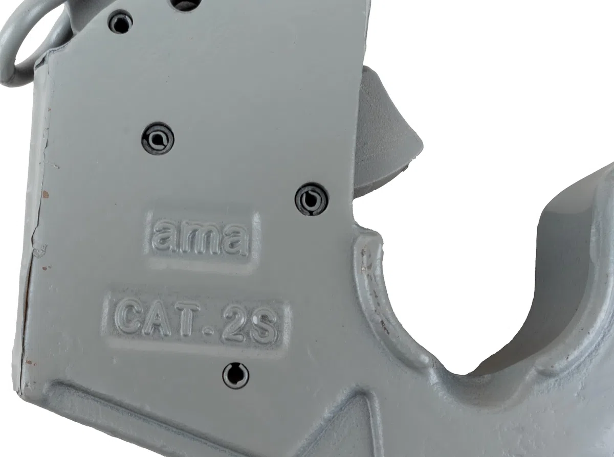 AMA Gancio Rapido Inferiore Trattori Categoria II Light