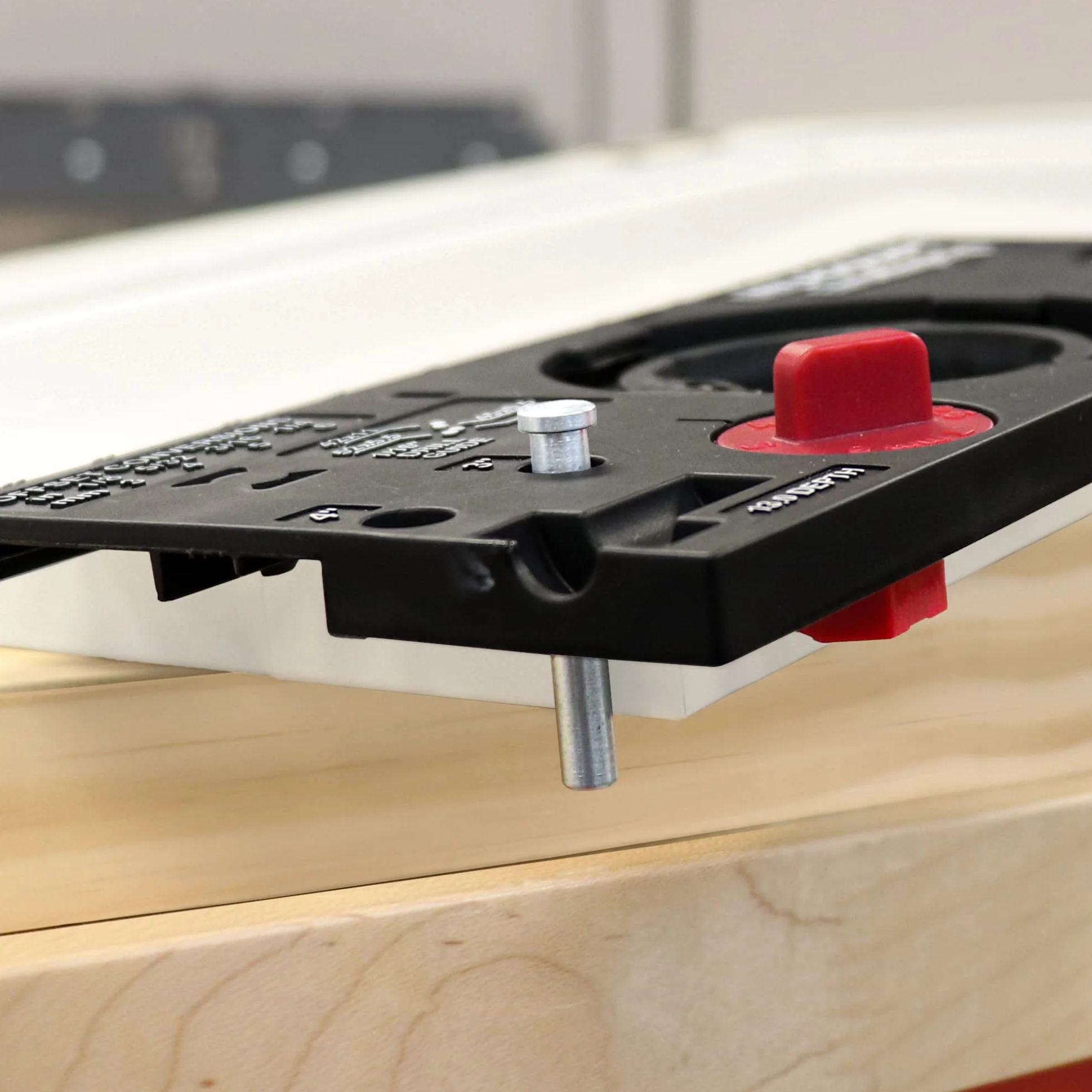 Milescraft 1342 Euro Hinge Jig Maschera per cerniere nascoste guida di perforazione per armadi