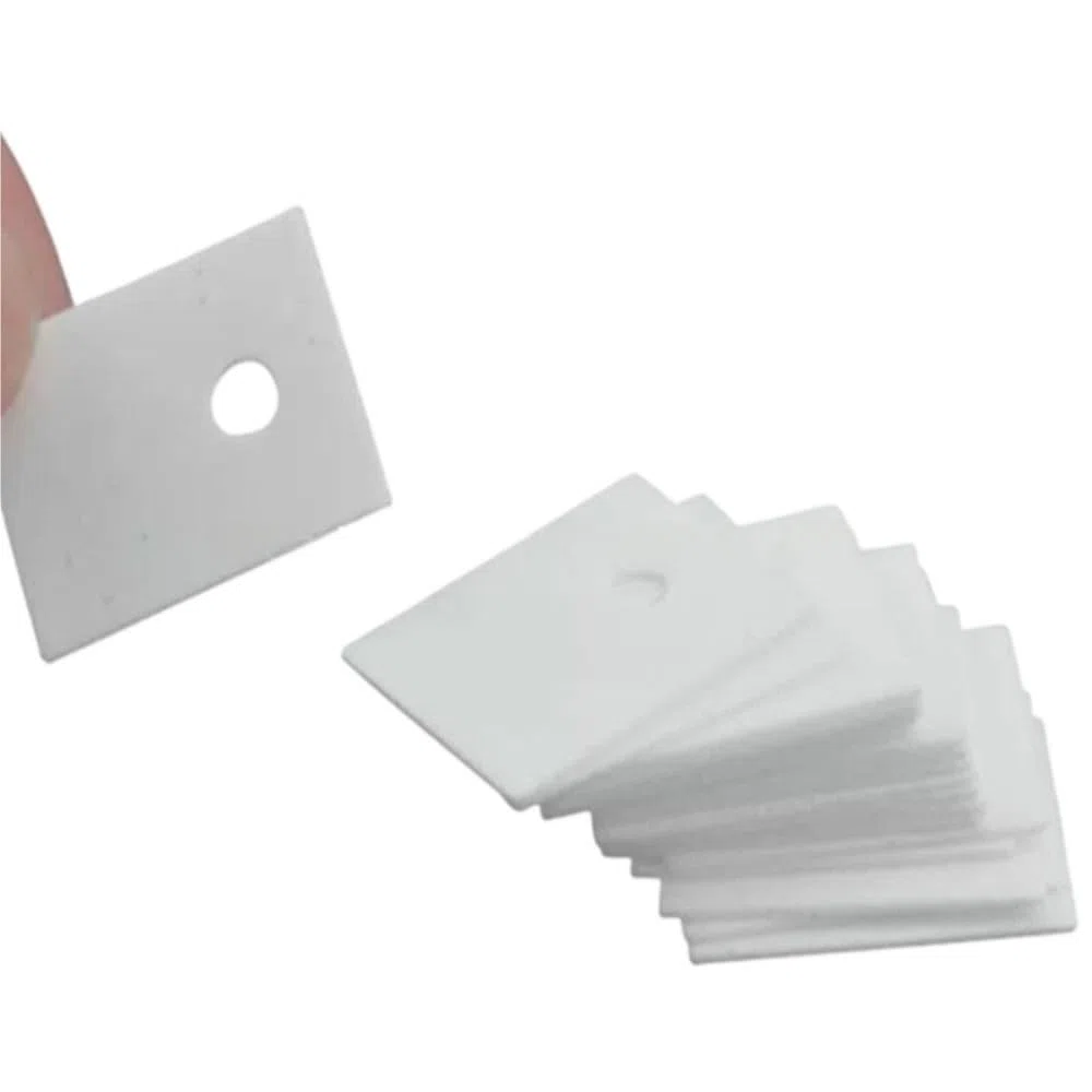 Fogli di ceramica di allumina for produzione di precisione, fogli di ceramica di nitruro di alluminio ultrasottile perforati 50 pezzi(20X25X0.6mm)