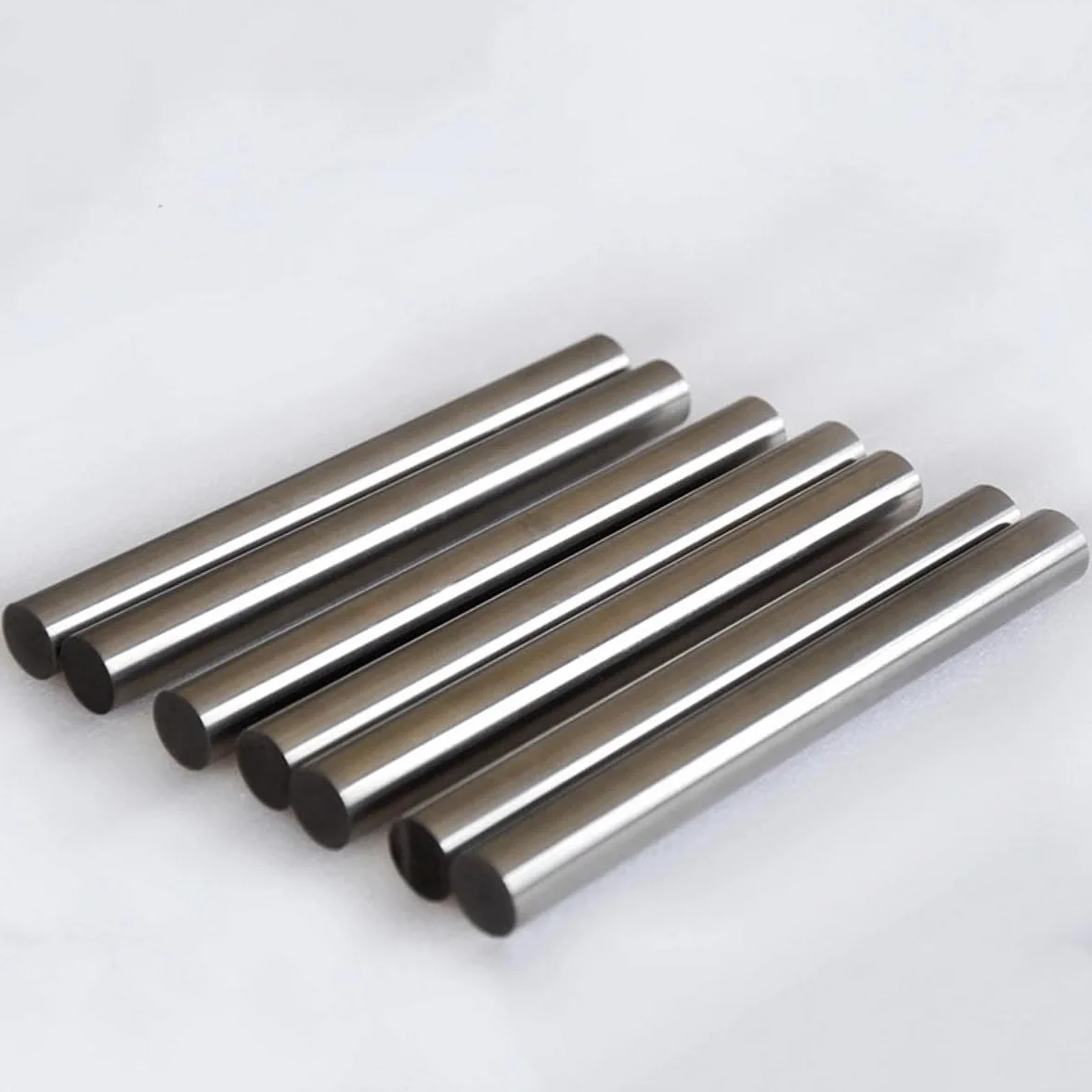 Barra di tungsteno ad alta purezza (W≥99,95%) - Barra di elettrodi di precisione for uso industriale e di laboratorio(Dia5.0mm*100mm)