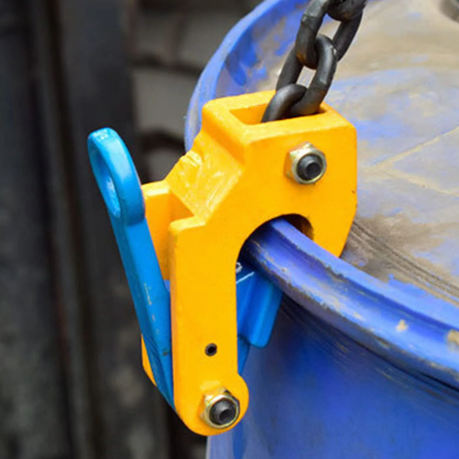 Sollevatore per fusti a catena con botte da 0,5 T, bloccaggio automatico 2 ganci per uso industriale versatile in acciaio legato di sicurezza