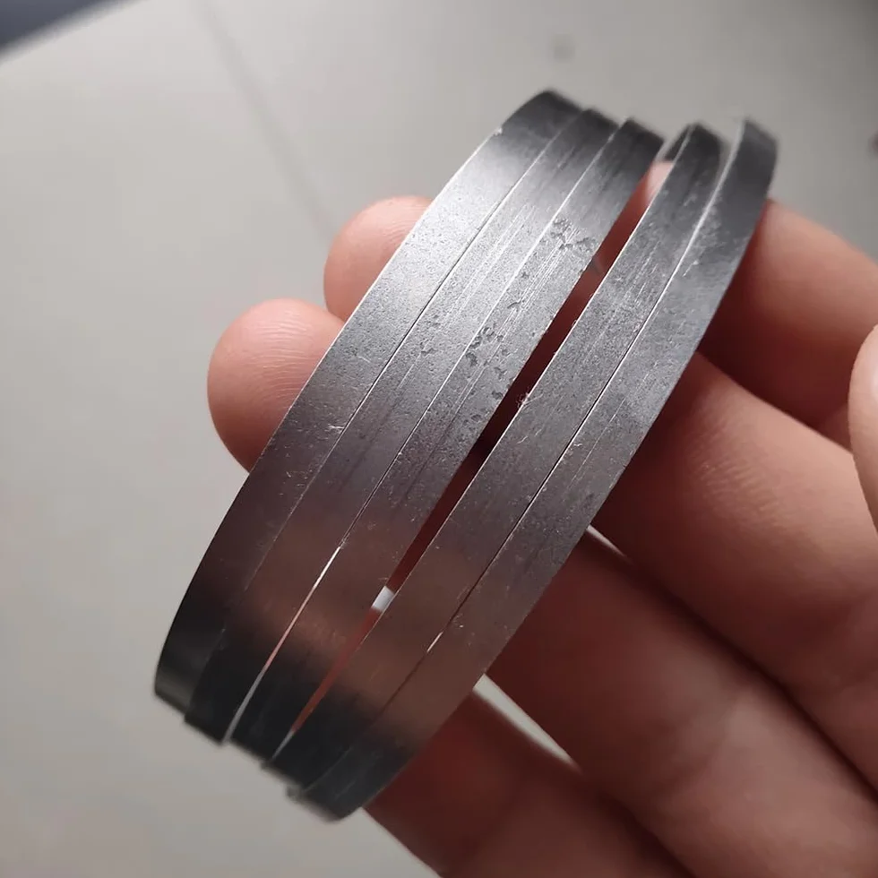 1/2/5 Rotolo 99,95% Nastro in Metallo di Magnesio Cintura di Nastro in Magnesio Disco di Metallo di Magnesio per Industrie di Laboratori di Chimica Nastro di Magnesio (1 Pezzo)
